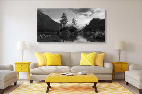 OBRAZ ČERNOBÍLÁ HORSKÁ KRAJINA U JEZERA - ČERNOBÍLÉ OBRAZY - OBRAZY