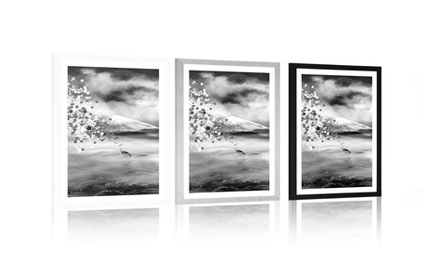 PLAKAT S PASPARTUOM ČAPLJE ISPOD MAGIČNOG STABLA U CRNO-BIJELOM DIZAJNU - CRNO-BIJELE - PLAKATI