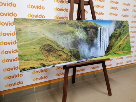 WANDBILD IKONISCHER WASSERFALL IN ISLAND - BILDER VON WASSERFÄLLEN - BILDER