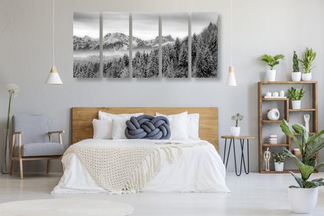5-DIELNY OBRAZ ZAMRZNUTÉ HORY V ČIERNOBIELOM PREVEDENÍ - ČIERNOBIELE OBRAZY - OBRAZY