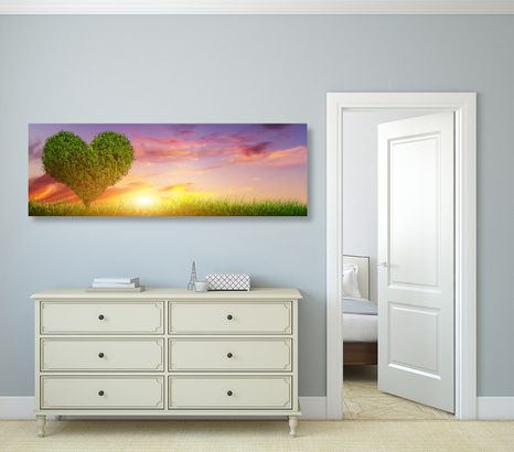 TABLOU COPAC ÎN FORMĂ DE INIMĂ PE PAJIȘTE - TABLOURI DRAGOSTE - TABLOURI