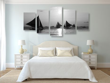 5-TEILIGES WANDBILD SCHÖNER SONNENUNTERGANG AM MEER IN SCHWARZ-WEISS - SCHWARZ-WEISSE BILDER - BILDER