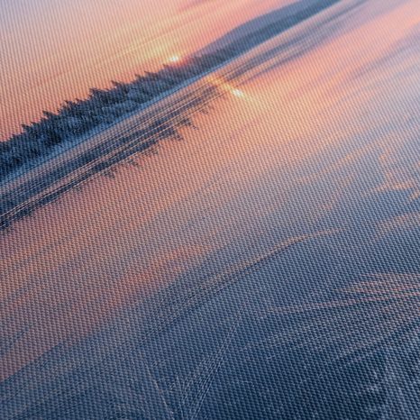 CANVASTAVLA FROSTIG MORGON ÖVER FRUSEN SJÖ - TAVLOR MED SJÖAR - TAVLOR