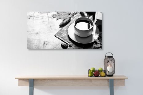 CANVAS PRINT CUP OF COFFEE IN AN AUTUMNAL FEEL IN BLACK AND WHITE - BLACK AND WHITE PICTURES - PICTURES