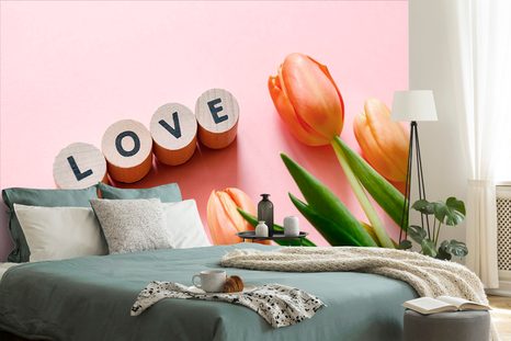 ΤΟΙΧΟΓΡΑΦΊΑ ΚΎΒΟΙ ΜΕ ΤΗΝ ΕΠΙΓΡΑΦΉ LOVE - ΑΠΟΣΠΆΣΜΑΤΑ ΤΑΠΕΤΣΑΡΊΑΣ ΚΑΙ ΠΑΝΌ - ΤΑΠΕΤΣΑΡΊΕΣ