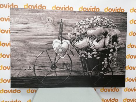 КАРТИНА НА ПЛАТНО – ЧЕРНО-БЕЛИ ЦВЕТЯ ВЪВ ВИНТИДЖ ВАЗА - ЧЕРНО-БЕЛИ КАРТИНИ - КАРТИНИ