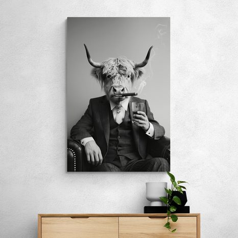 WANDBILD KUH IM ANZUG MIT ZIGARRE UND WHISKEY - WANDBILDER BÜFFEL UND KÜHE - BILDER