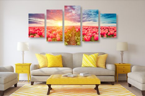 5-DÍLNÝ OBRAZ VÝCHOD SLUNCE NAD LOUKOU S TULIPÁNY - OBRAZY KVĚTŮ - OBRAZY
