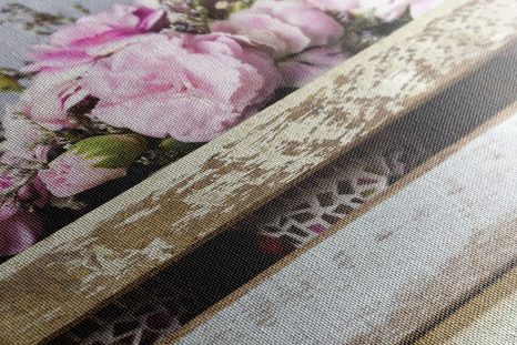OBRAZ KVĚTINY V DŘEVĚNÉ BEDNIČCE BEZ SRDÍČKA - VINTAGE A RETRO OBRAZY - OBRAZY