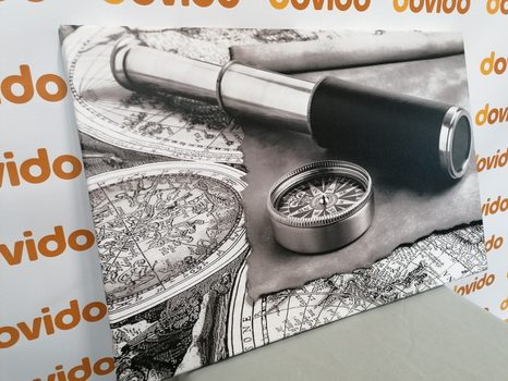 OBRAZ DLA POSZUKIWACZY PRZYGÓD W WERSJI CZARNO-BIAŁEJ - OBRAZY CZARNO-BIAŁE - OBRAZY