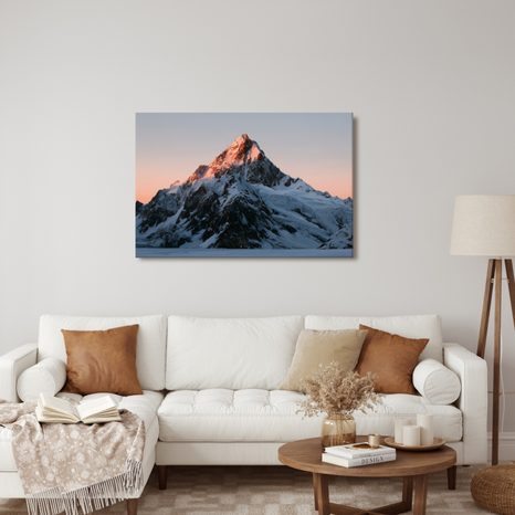 TABLEAU SUR TOILE – SOMMET ENNEIGÉ AU CRÉPUSCULE - TABLEAUX DE MONTAGNE - TABLEAUX