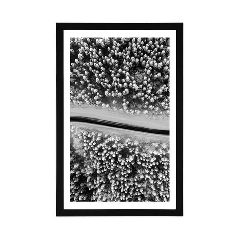 PLAKAT S PASPARTUOM POGLED NA ZIMSKI KRAJOLIK U CRNO-BIJELOM DIZAJNU - CRNO-BIJELE - PLAKATI