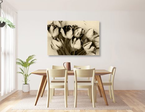 OBRAZ JARNÉ TULIPÁNY V SÉPIOVOM PREVEDENÍ - ČIERNOBIELE OBRAZY - OBRAZY