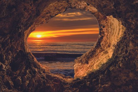 FOTOTAPETA VÝCHOD Z JESKYNĚ - TAPETY - TOTÁLNÍ VÝPRODEJ 🔥