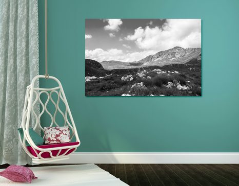 KÉP VÖLGY MONTENEGRÓBAN FEKETE FEHÉRBEN - FEKETE-FEHÉR KÉPEK - KÉPEK