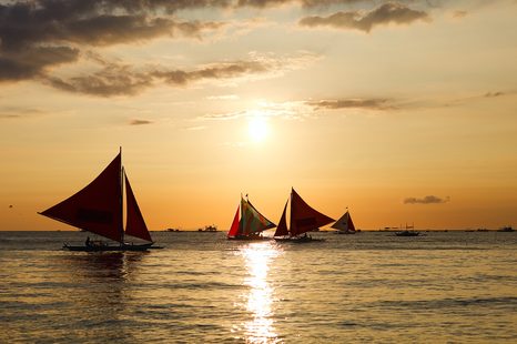 SAMOLEPÍCÍ FOTOTAPETA ZÁPAD SLUNCE NA MOŘI - SAMOLEPÍCÍ TAPETY - TAPETY