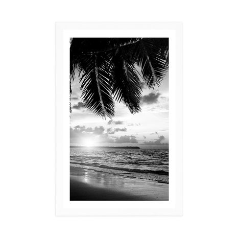 POSTER WITH MOUNT SUNRISE ON A CARIBBEAN BEACH IN BLACK AND WHITE - BLACK AND WHITE - POSTERS