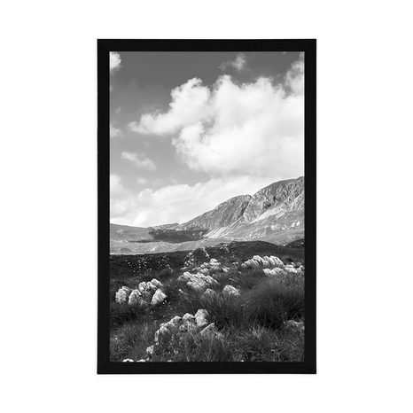POSTER VALLEY IN MONTENEGRO IN BLACK AND WHITE - BLACK AND WHITE - POSTERS