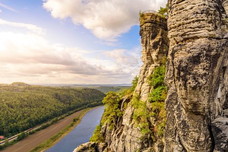 ΕΙΚΌΝΑ ΤΟΥ ΠΟΤΑΜΟΎ ΚΑΙ ΤΟΥ ΔΆΣΟΥΣ - ΠΊΝΑΚΕΣ ΦΎΣΗΣ ΚΑΙ ΤΟΠΊΟΥ - ΠΊΝΑΚΕΣ