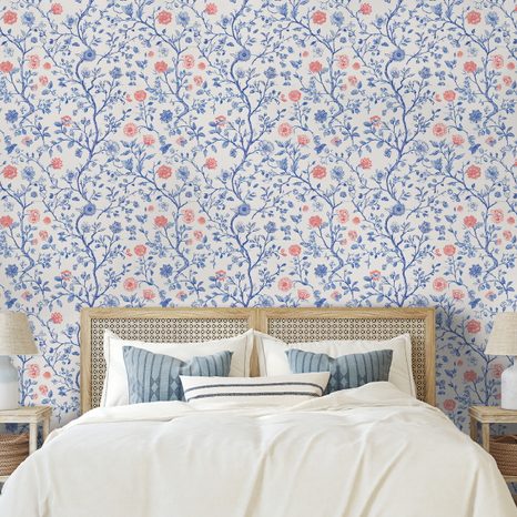 SAMOLEPÍCÍ TAPETA MODRÉ A RŮŽOVÉ KVĚTINOVÉ VĚTVIČKY - VZOROVANÉ TAPETY - TAPETY
