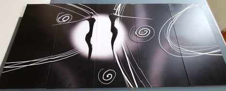 5-RÉSZES KÉP ETNO SZERELMES PÁR FEKETE FEHÉRBEN - FEKETE-FEHÉR KÉPEK - KÉPEK