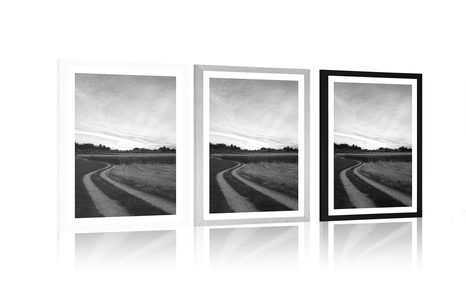 POSTER WITH MOUNT SUNSET OVER THE LANDSCAPE IN BLACK AND WHITE - BLACK AND WHITE - POSTERS