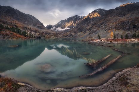 CARTA DA PARATI – MONTAGNE MAESTOSE - CARTA DA PARATI NATURA - CARTA DA PARATI
