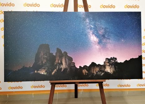 ΕΙΚΌΝΑ ΈΝΑΣΤΡΟ ΟΥΡΑΝΌ ΠΆΝΩ ΑΠΌ ΒΡΆΧΟΥΣ - ΠΊΝΑΚΕΣ ΦΎΣΗΣ ΚΑΙ ΤΟΠΊΟΥ - ΠΊΝΑΚΕΣ