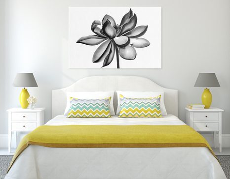 КАРТИНА НА ПЛАТНО – АКВАРЕЛЕН ЛОТОСОВ ЦВЯТ В ЧЕРНО-БЯЛО - ЧЕРНО-БЕЛИ КАРТИНИ - КАРТИНИ