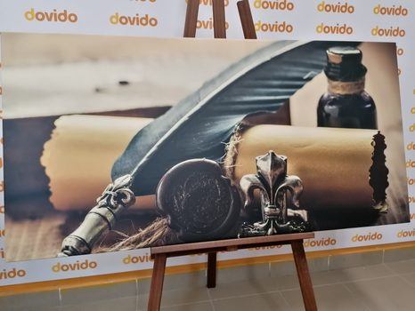 ΕΙΚΌΝΑ ΙΣΤΟΡΙΚΟΎ ΣΤΥΛΌ ΚΑΙ ΠΕΡΓΑΜΗΝΉΣ - ΠΊΝΑΚΕΣ VINTAGE ΈΝΑ ΡΕΤΡΌ - ΠΊΝΑΚΕΣ