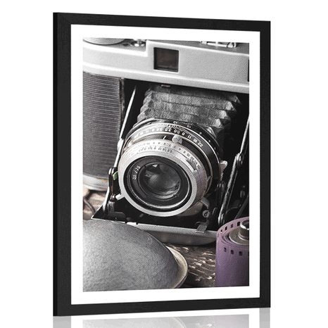 POSTER WITH MOUNT OLD CAMERA - VINTAGE AND RETRO - POSTERS