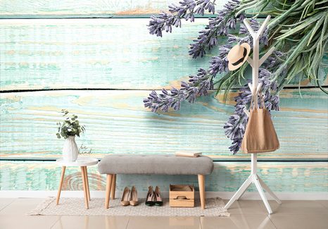 SELBSTKLEBENDE FOTOTAPETE LAVENDEL AUF HÖLZERNEM HINTERGRUND - SELBSTKLEBENDE TAPETEN - TAPETEN