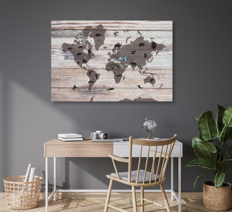 OBRAZ NA KORKU MAPA NA DŘEVĚNÉM PODKLADU - OBRAZY NA KORKU - OBRAZY