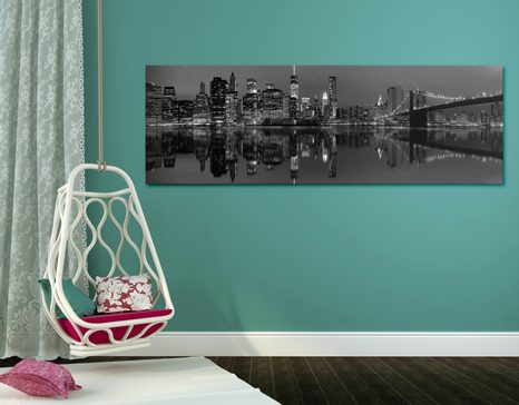 OBRAZ ODBICIE MANHATTANU W WODZIE W WERSJI CZARNO-BIAŁEJ - OBRAZY CZARNO-BIAŁE - OBRAZY
