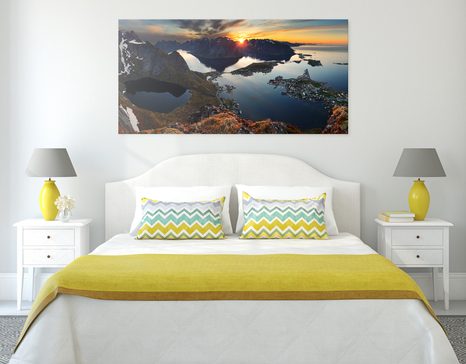 КАРТИНА НА ПЛАТНО – ОМАГЬОСВАЩА ПЛАНИНСКА ПАНОРАМА СЪС ЗАЛЕЗ - КАРТИНИ НА ПРИРОДАТА И ПЕЙЗАЖИ - КАРТИНИ