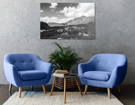 KÉP VÖLGY MONTENEGRÓBAN FEKETE FEHÉRBEN - FEKETE-FEHÉR KÉPEK - KÉPEK