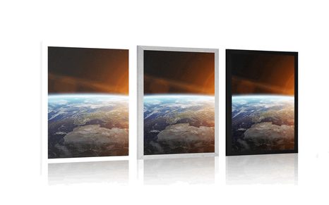 PLAGÁT POHĽAD NA PLANÉTU Z VESMÍRU - VESMÍR A HVIEZDY - PLAGÁTY