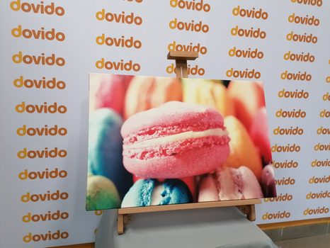 WANDBILD BUNTE MAKRONEN - BILDER VON ESSEN UND GETRÄNKEN - BILDER