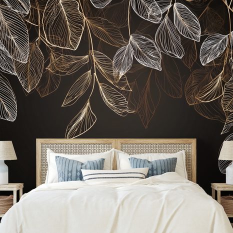 ZELFKLEVEND FOTOBEHANG ELEGANTE GOUDEN BLADEREN OP DONKERE ACHTERGROND - FOTOBEHANG BLADEREN - FOTOBEHANG