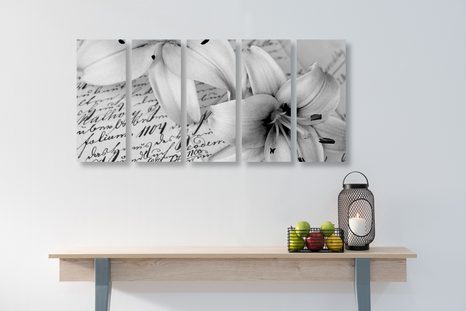 5-RÉSZES KÉP LILIOM ÉS IRAT FEKETE FEHÉRBEN - FEKETE-FEHÉR KÉPEK - KÉPEK