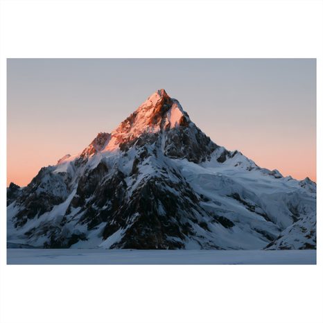 TABLEAU SUR TOILE – SOMMET ENNEIGÉ AU CRÉPUSCULE - TABLEAUX DE MONTAGNE - TABLEAUX