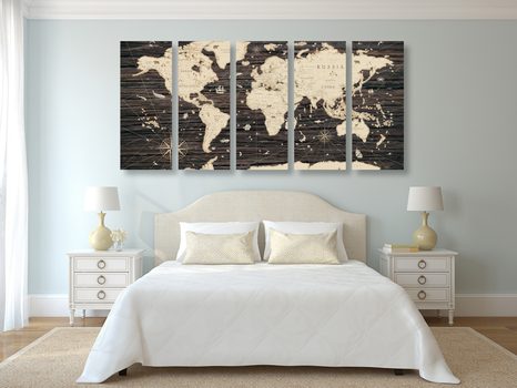 5-TEILIGES WANDBILD WELTKARTE AUF HOLZHINTERGRUND - WELTKARTEN ALS BILDER - BILDER