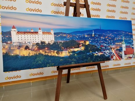 OBRAZ VEČER V BRATISLAVĚ - OBRAZY MĚSTA - OBRAZY