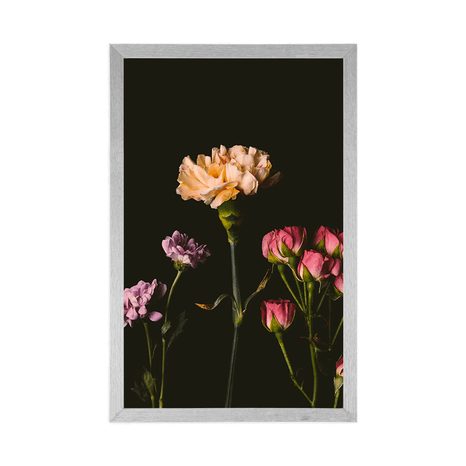 PLAKAT ELEGANTNO CVIJEĆE NA TAMNOJ POZADINI - CVIJEĆE - PLAKATI