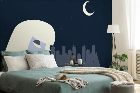 TAPETA ZÁHADNÁ CIZINKA VE MĚSTĚ - POP ART TAPETY - TAPETY