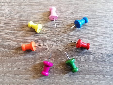 PIONEZE COLORATE (10 BUC) - PIONEZE - TABLOURI