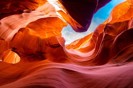 FOTOTAPETA ANTELOPE CANYON V ARIZONĚ - TAPETY PŘÍRODA - TAPETY