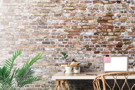 FOTOTAPETE WÜRDIGER ZIEGELSTEIN - TAPETEN IN ZIEGELSTEIN-, STEIN- UND BETONOPTIK - TAPETEN