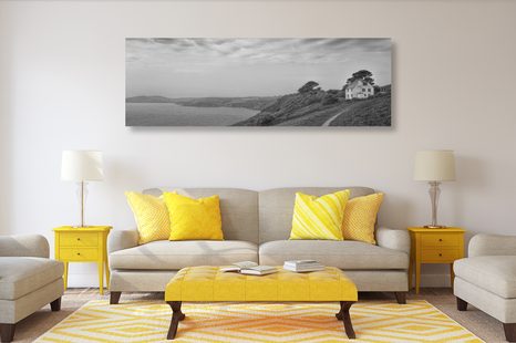 OBRAZ DOM NA ÚTESE V ČIERNOBIELOM PREVEDENÍ - ČERNOBÍLÉ OBRAZY - OBRAZY