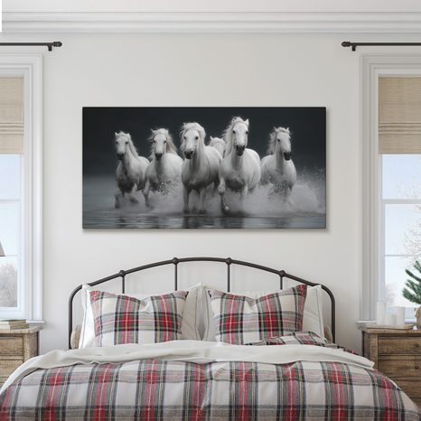 WANDBILD WILDE FAHRT DER WEISSEN PFERDE - BILDER VON PFERDEN - BILDER